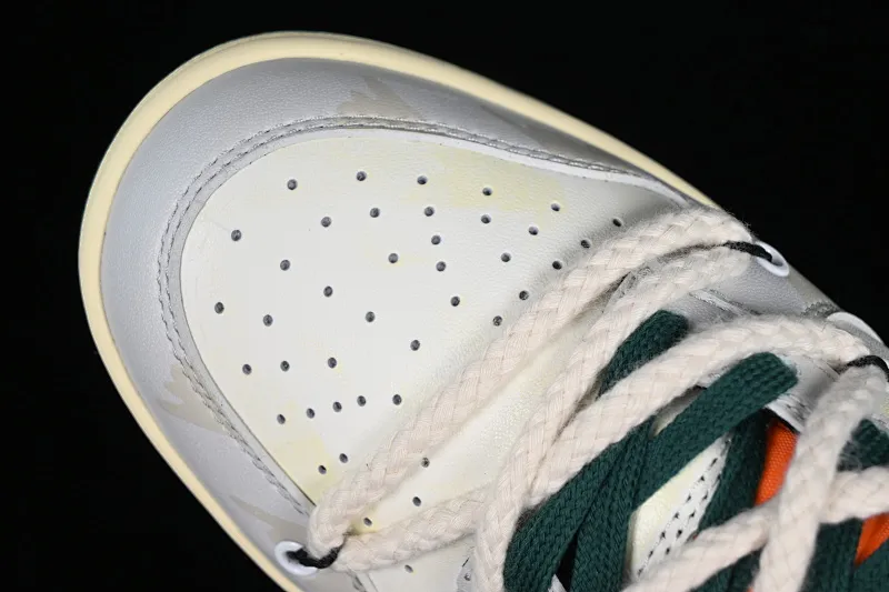 All Categories Nk SB Dunk Series Nk SB Dunk Low Low-top Sneakers Nk Dunk Low Panda Prank-Hip-hop Theme Ghost Face Sea SB Strap Low-top Casual Sneakers DD1391-300